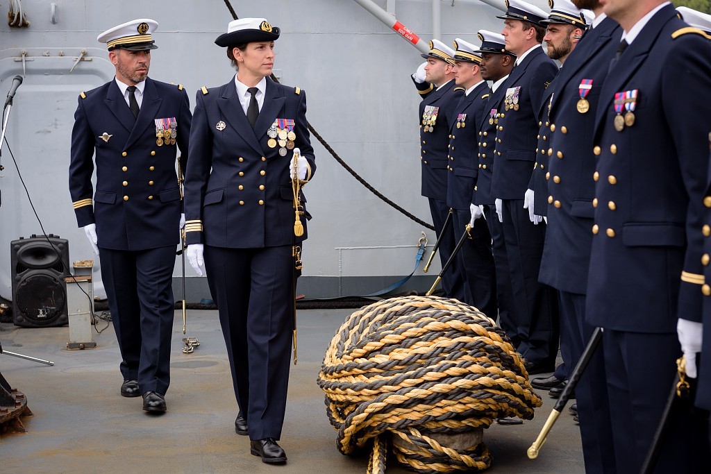Un nouveau commandant pour le patrouilleur de haute mer Enseigne de vaisseau Jacoubet