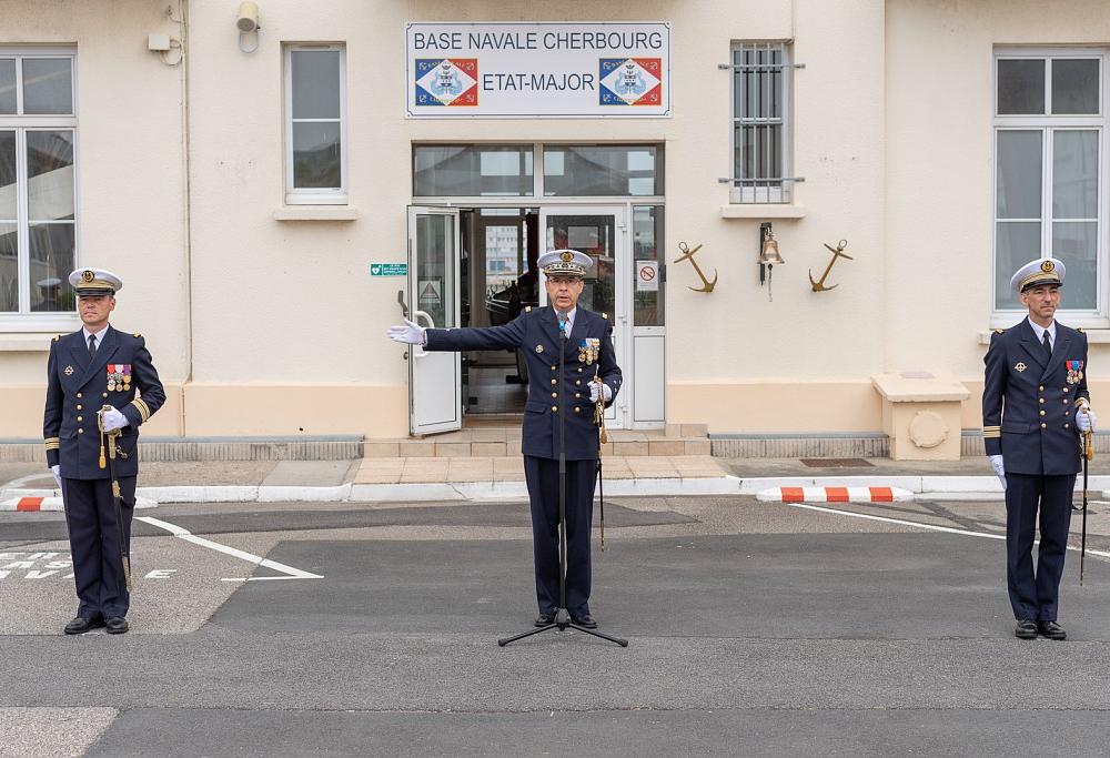 Un nouveau commandant pour la base navale de Cherbourg 