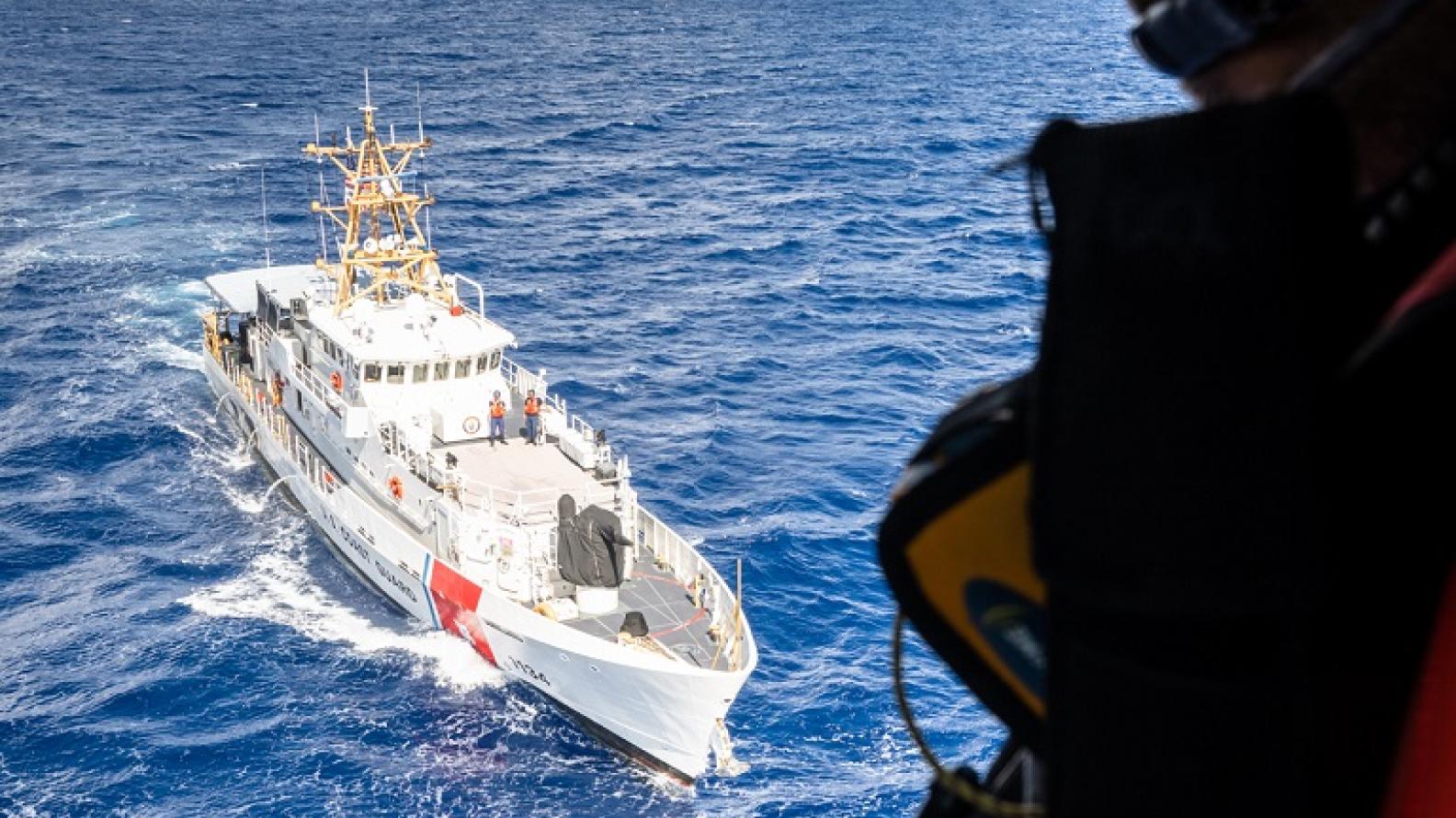  FAPF – Exercice de sauvetage maritime avec les US Coast Guards et les services de l’État