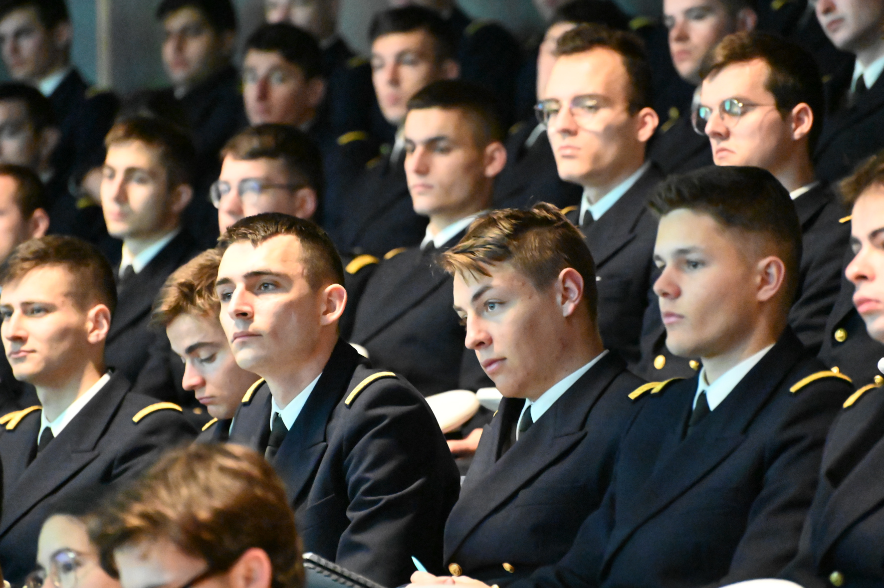 Les élèves de l’École navale au musée national de la Marine pour la journée d’Histoire navale