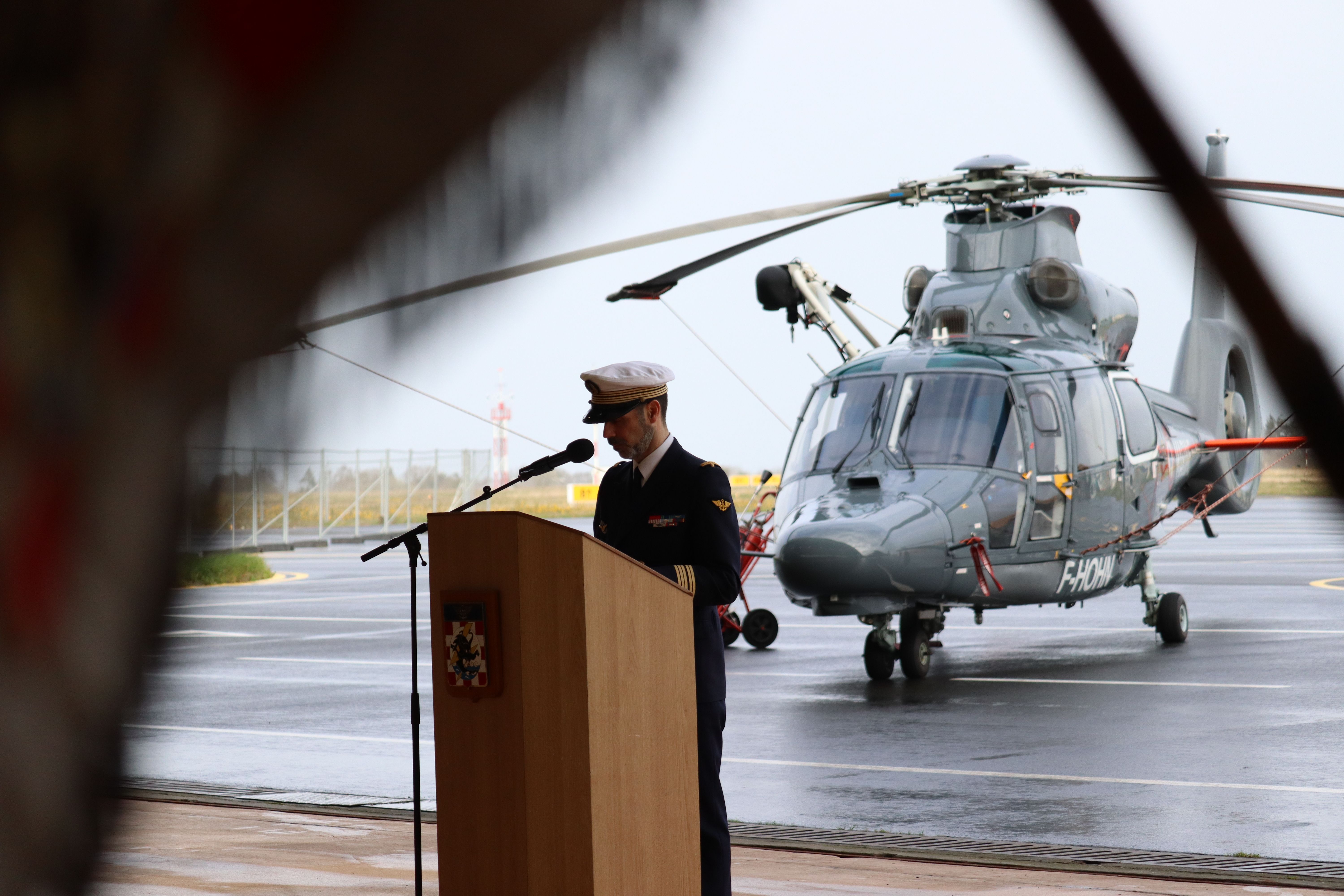 Flottille 34F/ESHE – 3 nouveaux pilotes d’hélicoptères pour l’aéronautique navale