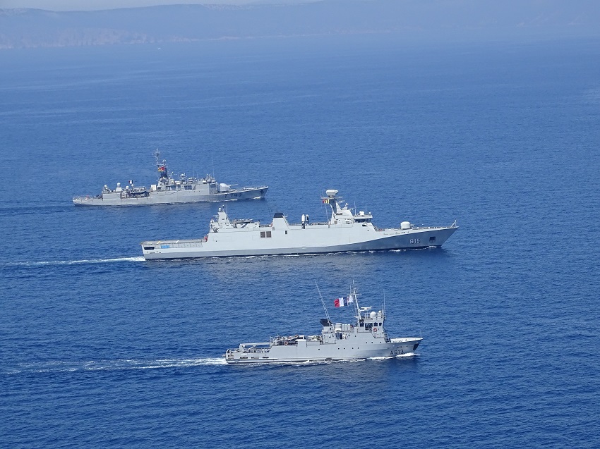 Méditerranée – Coopération entre la Marine Royale marocaine et la Marine nationale au large de Toulon