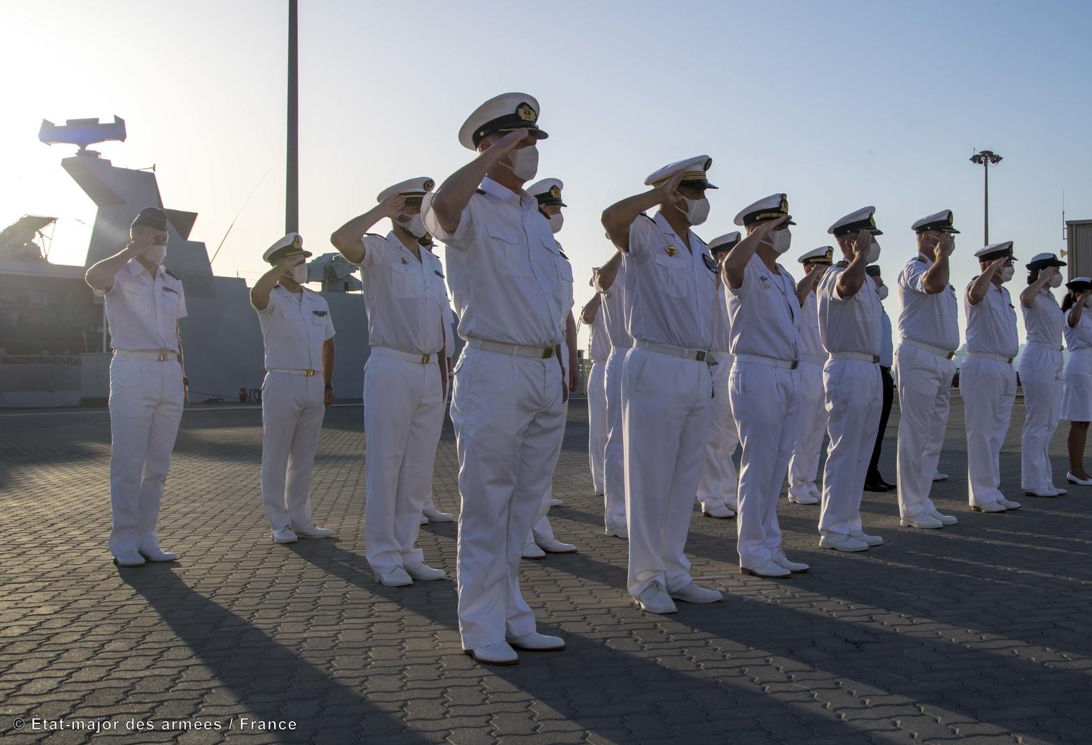 Le 1er mars 2022, le capitaine de vaisseau Nicolas du Chéné a remis le commandement de l’opération AGENOR à l’amiral de flottille Tanguy Botman, des forces armées belges. La cérémonie s’est déroulé