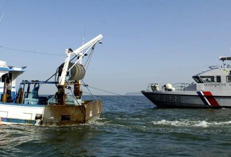  La gendarmerie maritime lutte contre le trafic des coquilles Saint-Jacques