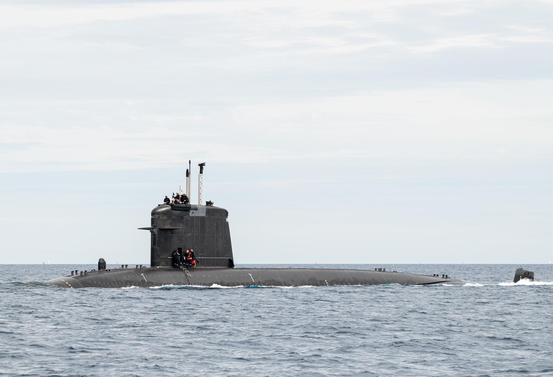 Début des essais à la mer du sous-marin nucléaire d’attaque Perle 